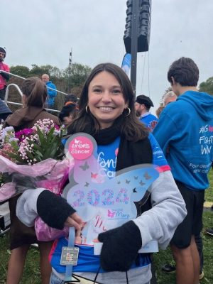 En mémoire de Clara, l'association Marie Notre Étoile et les bénévoles aident la recherche contre les cancers pédiatriques.