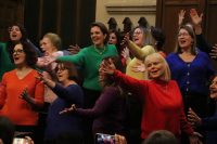 Photo de groupe de la chorale pour le concert Le Chœur Léger en janvier 2026 au profit de l'association Marie Notre Étoile